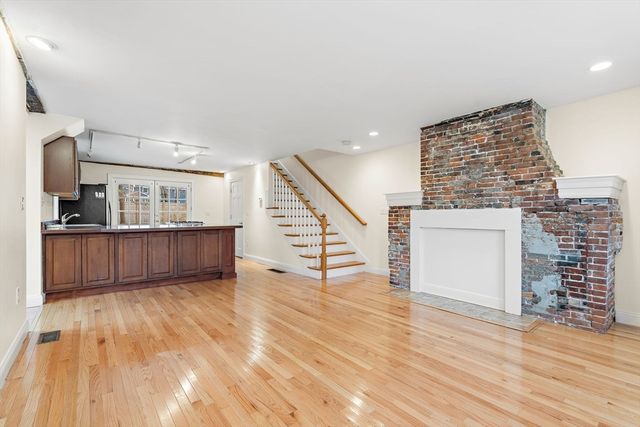 35 Water Street 35, Concord, MA 01742