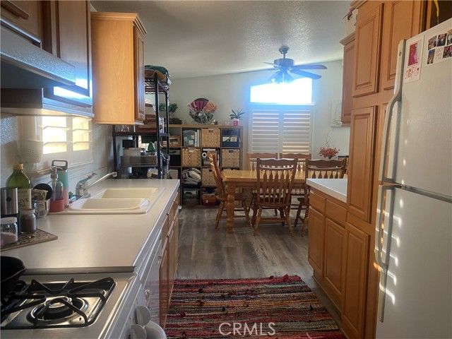 1250 N Kirby Street 132, Hemet, CA 92545