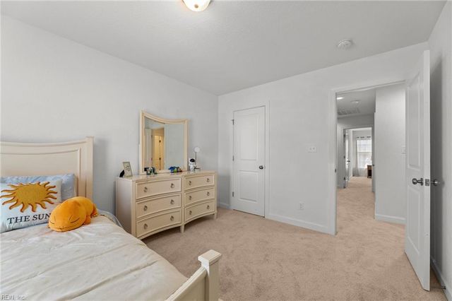 2440 Fieldsway DR, Chesapeake, VA 23320