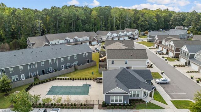 2440 Fieldsway DR, Chesapeake, VA 23320