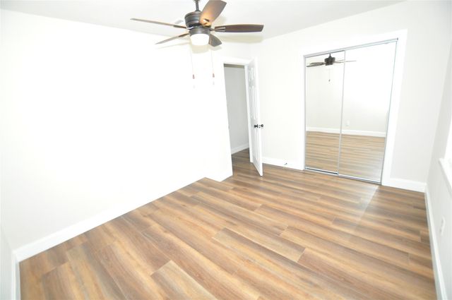 2655 Fountain View Street 3, New Caney, TX 77357