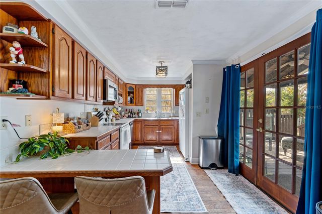 13627 13TH STREET, Dade City, FL 33525