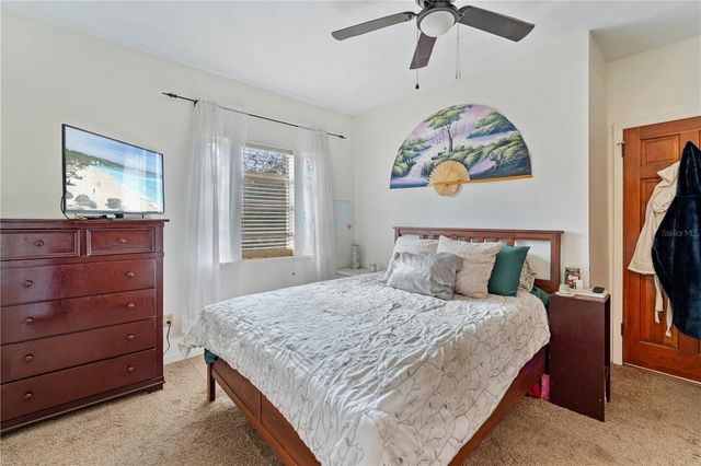 13627 13TH STREET, Dade City, FL 33525