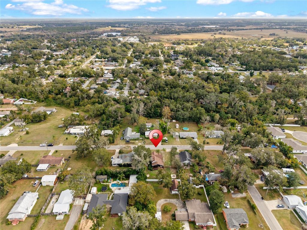 Image 41 of property listing at 13627 13TH STREET, Dade City, FL 33525