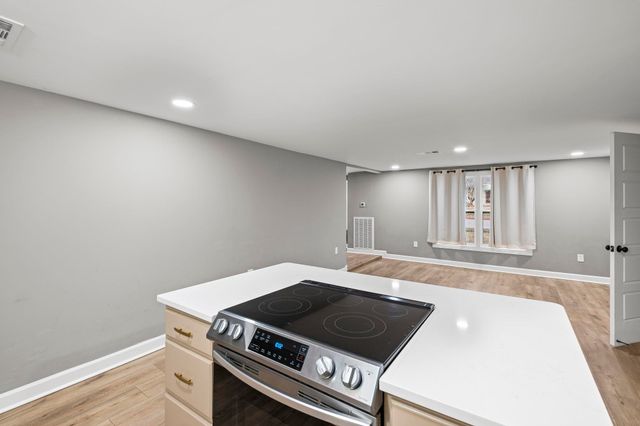 719 KELLUM LN, Burlison, TN 38015