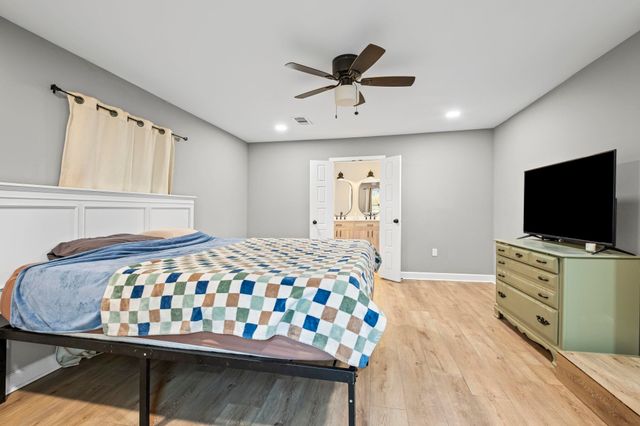 719 KELLUM LN, Burlison, TN 38015