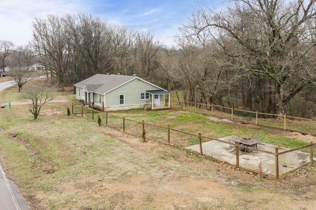 719 KELLUM LN, Burlison, TN 38015