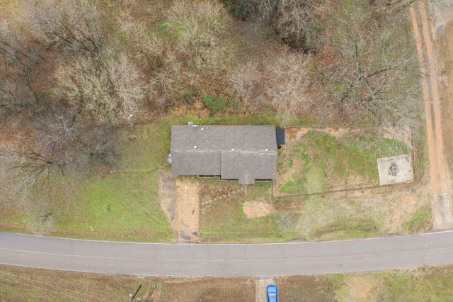 719 KELLUM LN, Burlison, TN 38015
