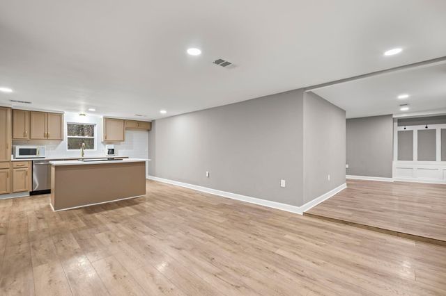 719 KELLUM LN, Burlison, TN 38015