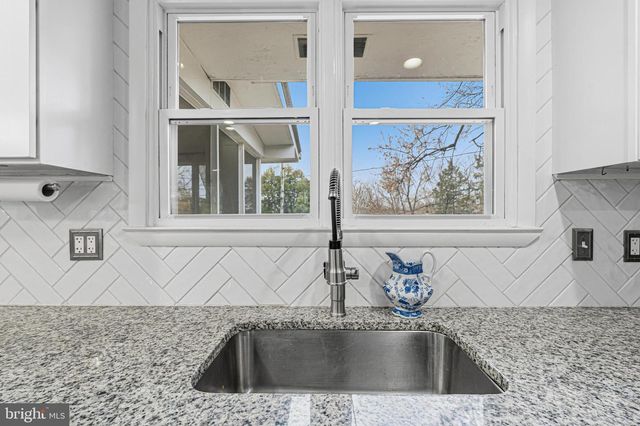 231 E TIMONIUM RD, Lutherville Timonium, MD 21093