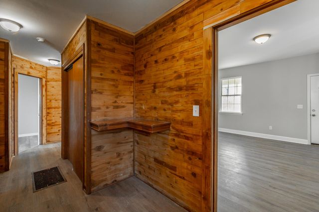 1819 Jenkins Road, Chattanooga, TN 37421