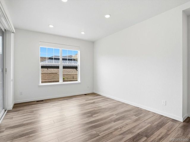 982 High Point Trl, Elizabeth, CO 80107