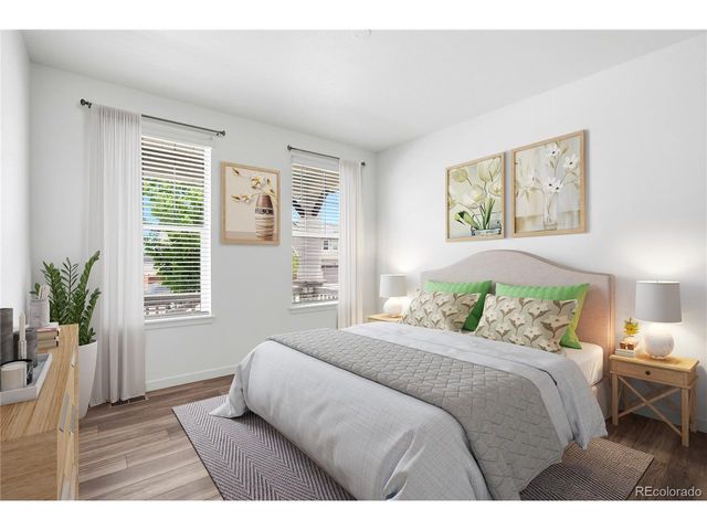 982 High Point Trl, Elizabeth, CO 80107
