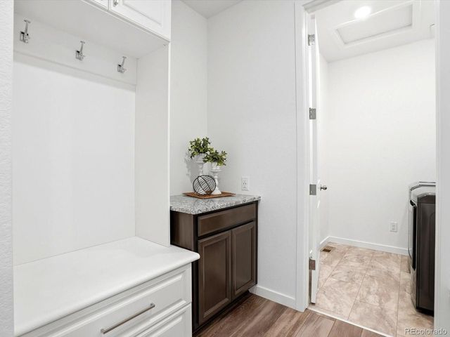 982 High Point Trl, Elizabeth, CO 80107