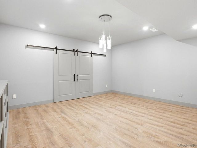 982 High Point Trl, Elizabeth, CO 80107