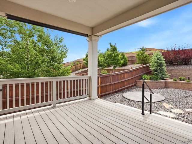 982 High Point Trl, Elizabeth, CO 80107