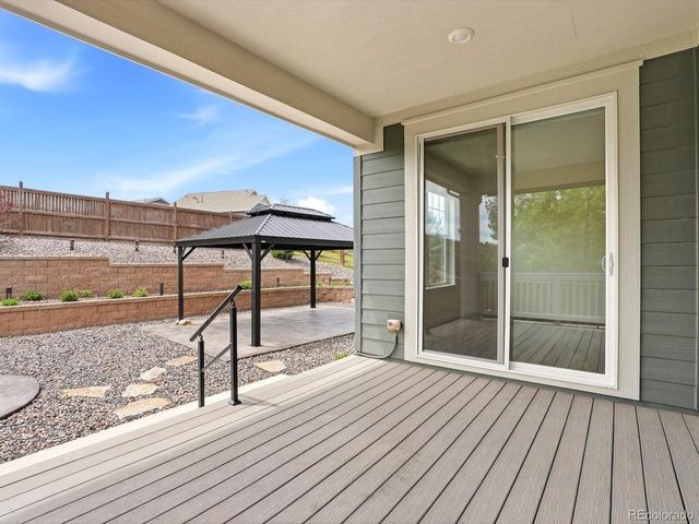 982 High Point Trl, Elizabeth, CO 80107