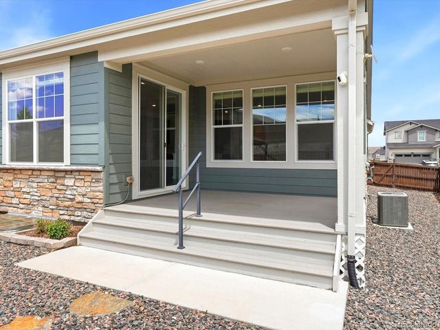 982 High Point Trl, Elizabeth, CO 80107