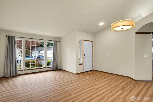 5502 69th Street NE, Marysville, WA 98270