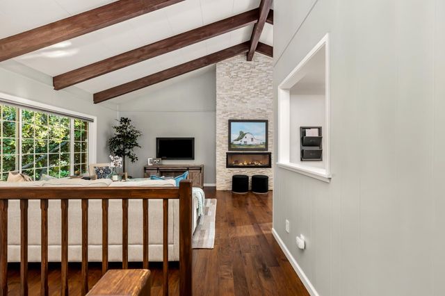 17082 Alioto Dr, Grass Valley, CA 95949