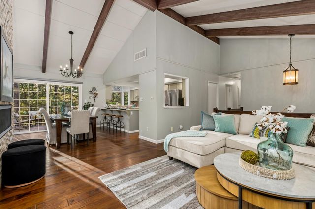 17082 Alioto Dr, Grass Valley, CA 95949