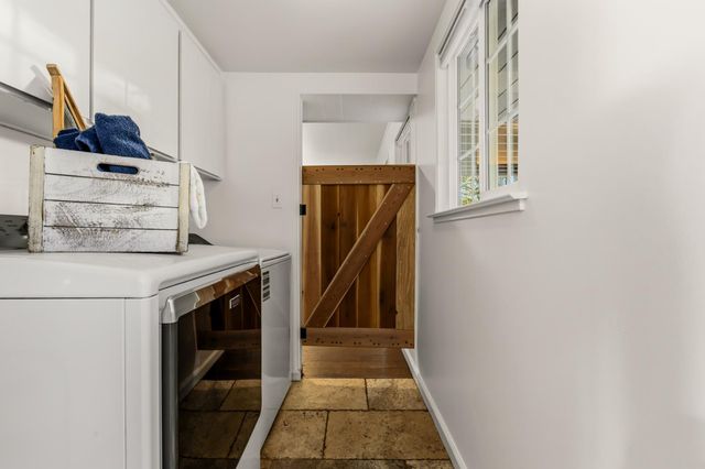 17082 Alioto Dr, Grass Valley, CA 95949