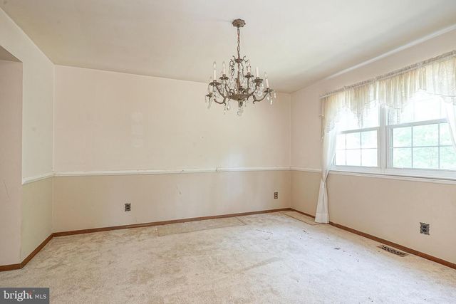 14 FLETCHER BLVD, Sicklerville, NJ 08081