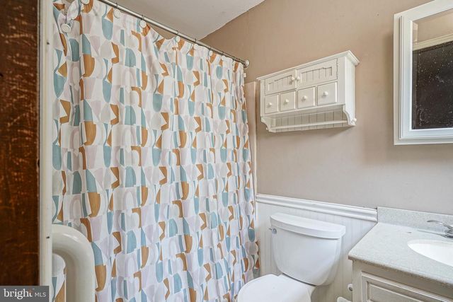 14 FLETCHER BLVD, Sicklerville, NJ 08081
