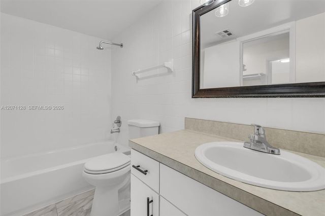 400 NE 18th Avenue 208, Homestead, FL 33033