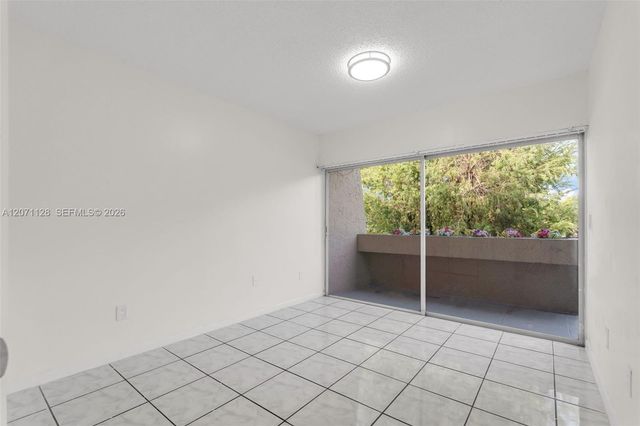 400 NE 18th Avenue 208, Homestead, FL 33033