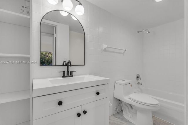 400 NE 18th Avenue 208, Homestead, FL 33033