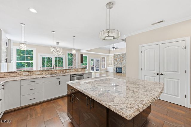 56712 Nash, Chapel Hill, NC 27517