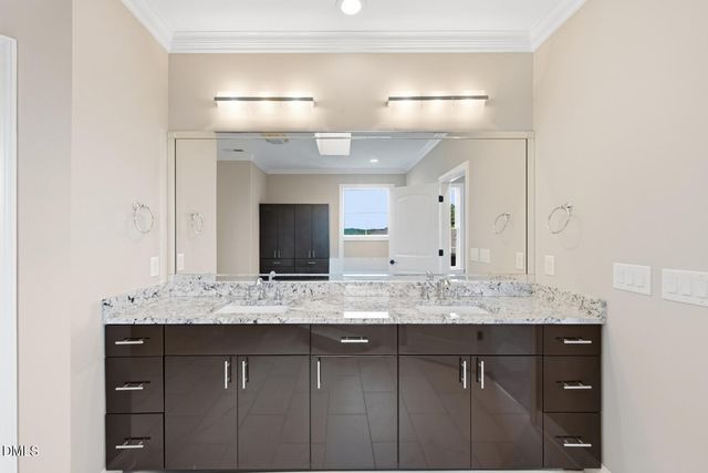 56712 Nash, Chapel Hill, NC 27517