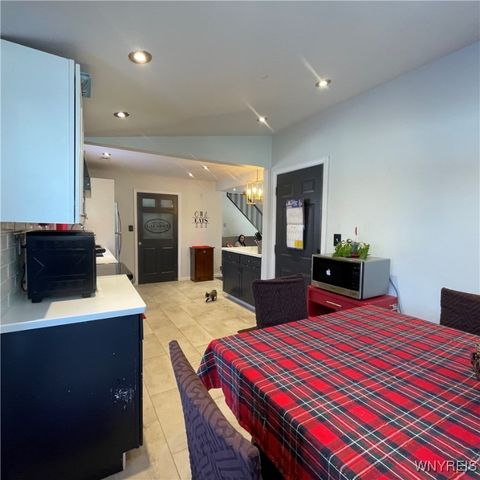 178 Marilyn Drive, Grand Island, NY 14072