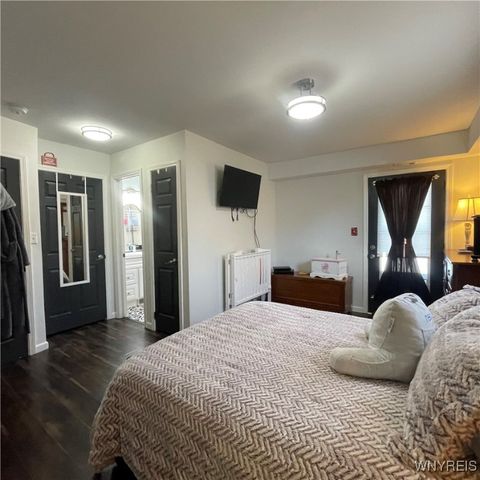 178 Marilyn Drive, Grand Island, NY 14072