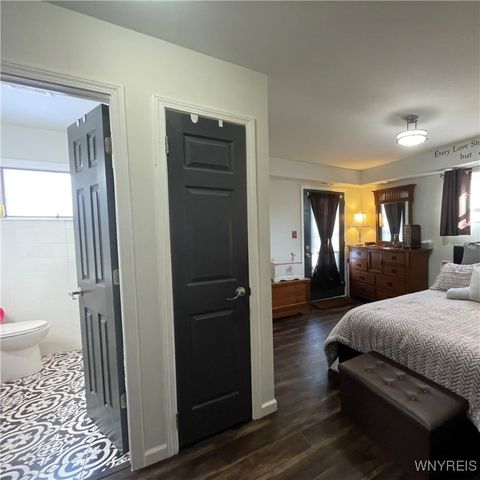 178 Marilyn Drive, Grand Island, NY 14072