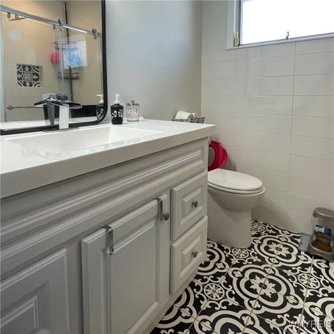 178 Marilyn Drive, Grand Island, NY 14072