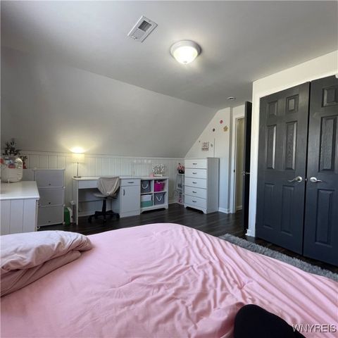 178 Marilyn Drive, Grand Island, NY 14072