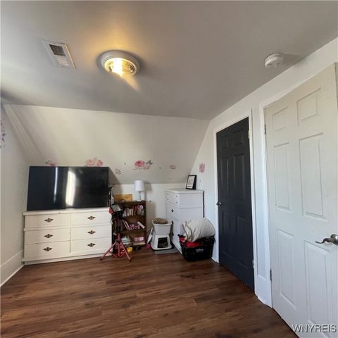 178 Marilyn Drive, Grand Island, NY 14072