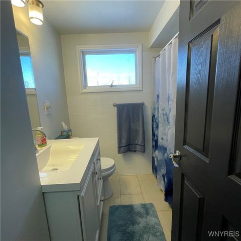 178 Marilyn Drive, Grand Island, NY 14072