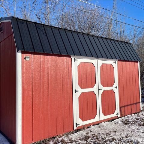 178 Marilyn Drive, Grand Island, NY 14072