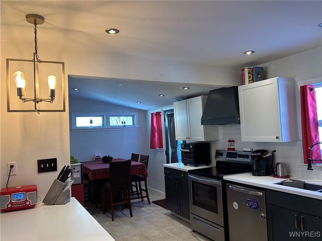 178 Marilyn Drive, Grand Island, NY 14072