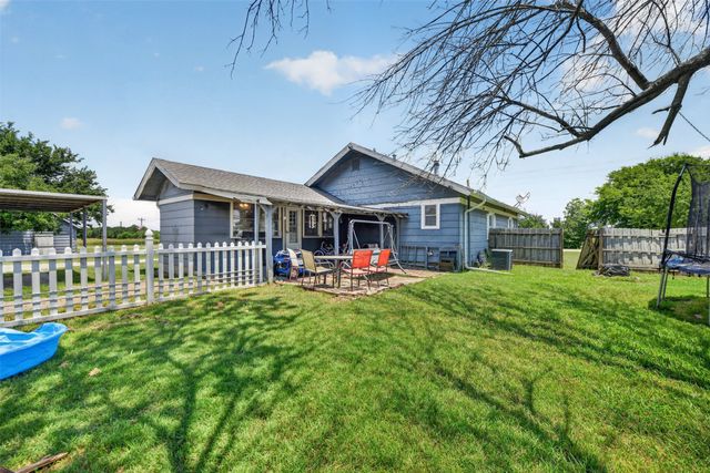 500 S Pecan Creek Trail, Valley View, TX 76272