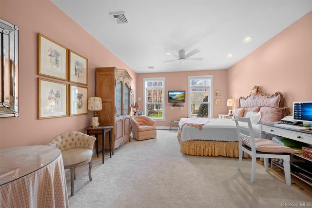333 E Overlook, Port Washington, NY 11050