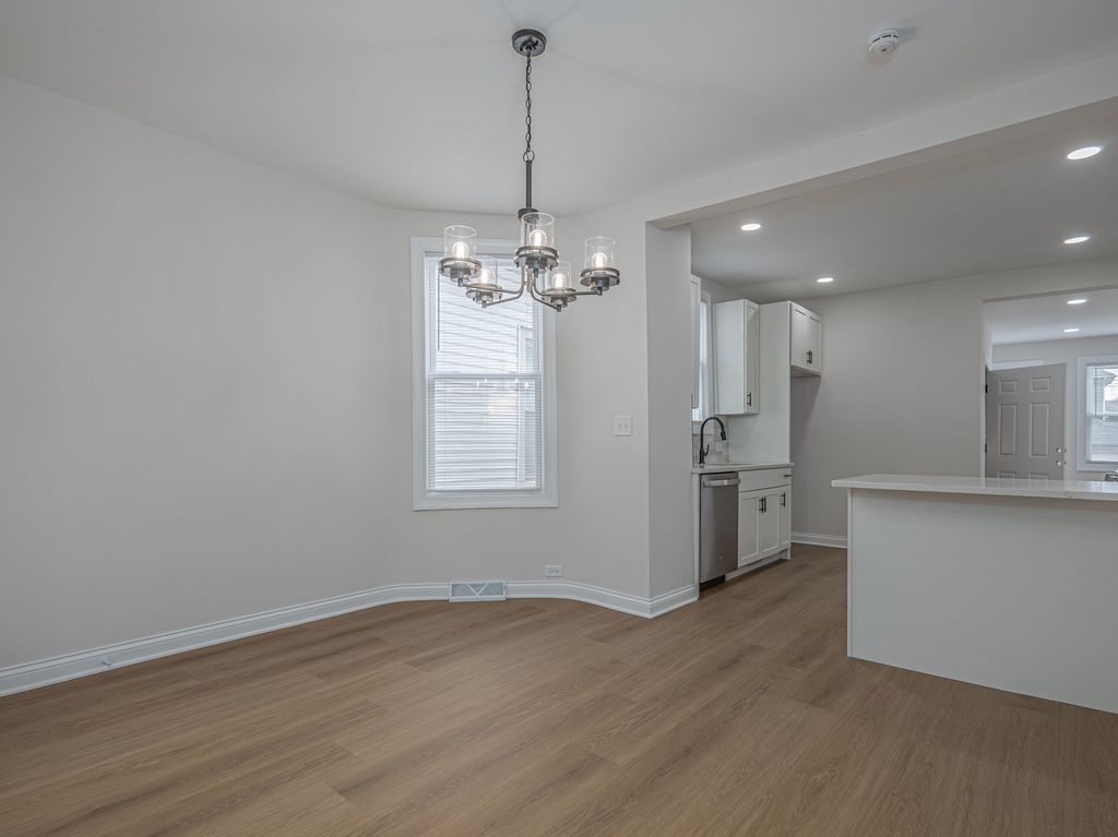 25 E 117th Place, Chicago, IL 60628 — photo 5