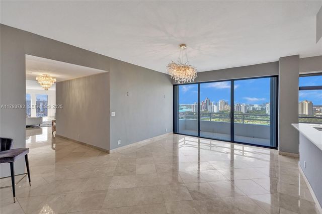 20355 NE 34th Court 2725, Aventura, FL 33180