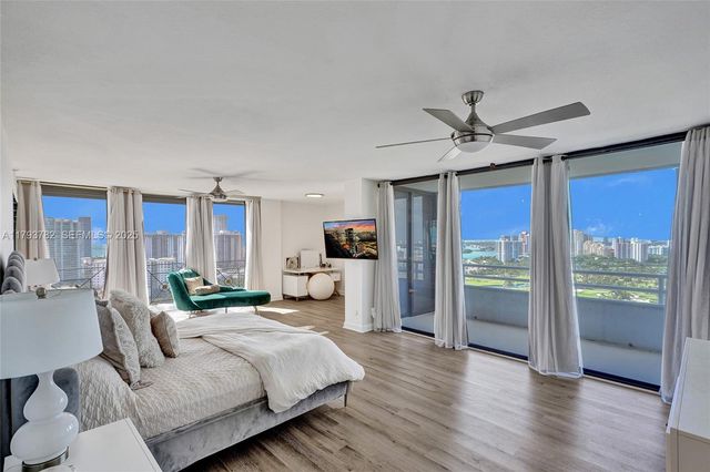 20355 NE 34th Court 2725, Aventura, FL 33180