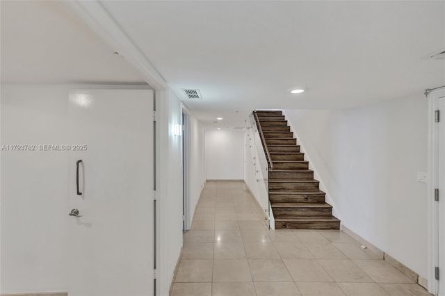 20355 NE 34th Court 2725, Aventura, FL 33180