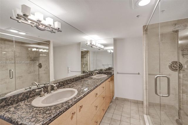 20355 NE 34th Court 2725, Aventura, FL 33180