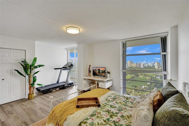 20355 NE 34th Court 2725, Aventura, FL 33180